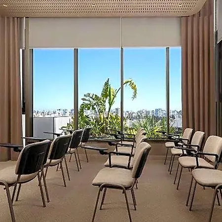 By Marriott Ξενοδοχείο