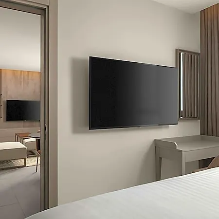 By Marriott Ξενοδοχείο 3*