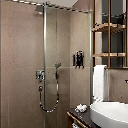 Hotel By Marriott Antalia
